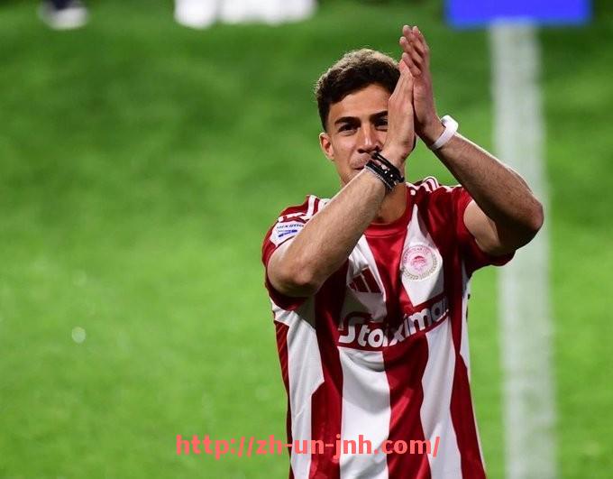 金年会-拜仁慕尼黑向德甲其他球队赠送香肠的趣闻